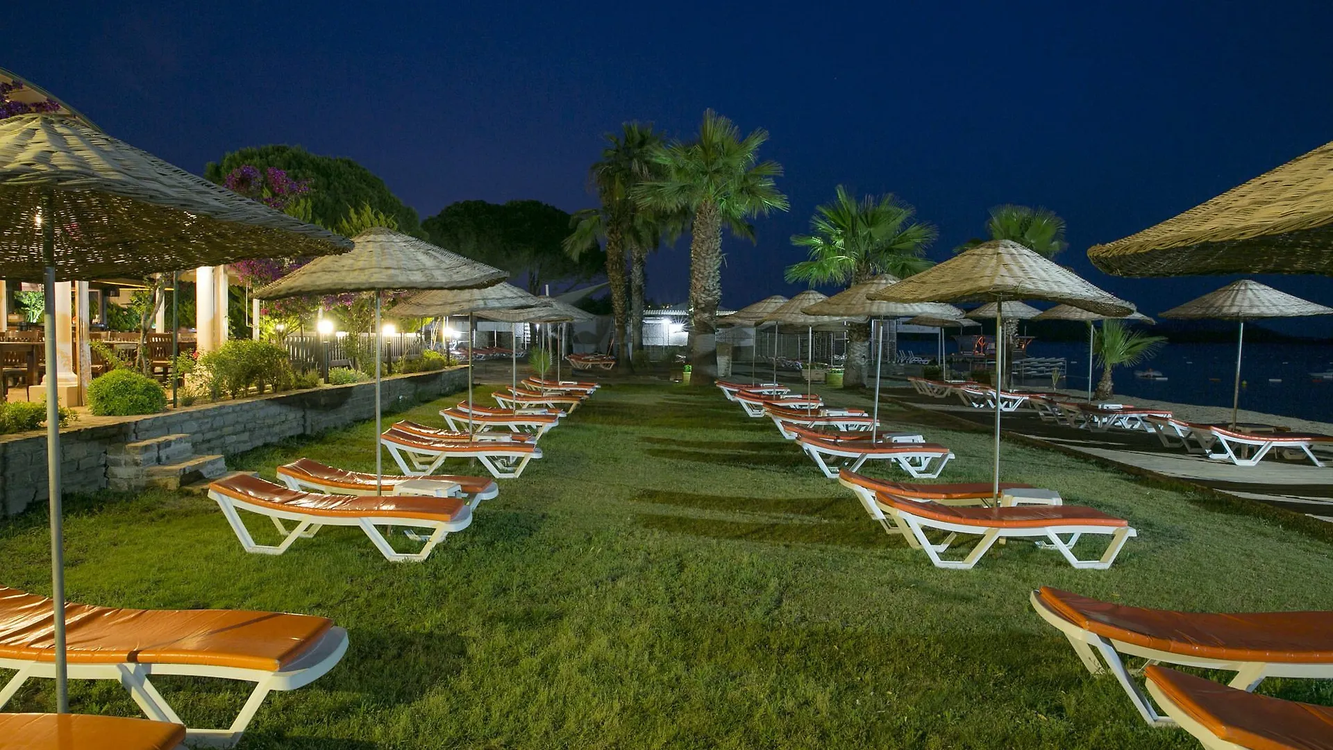 Bodrum Sea Side Beach Club Hotel Ortakent