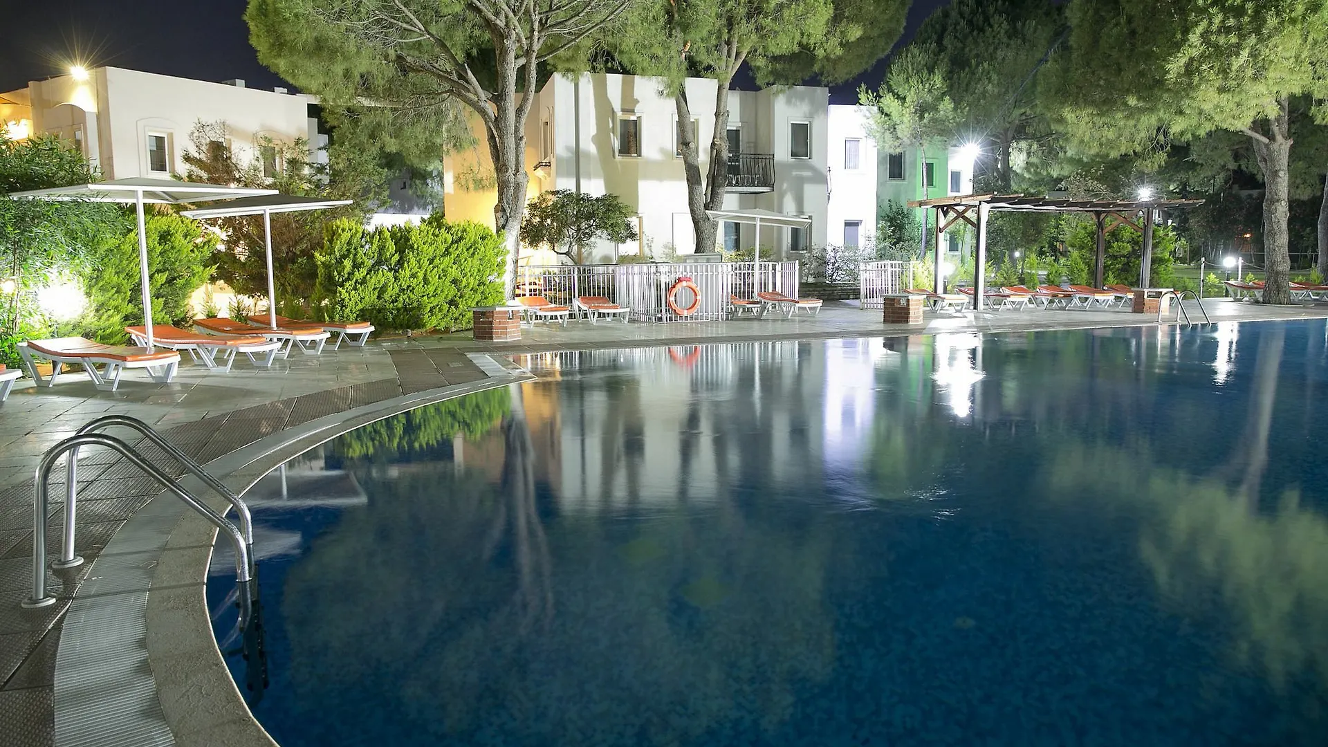 Bodrum Sea Side Beach Club Hotel Ortakent