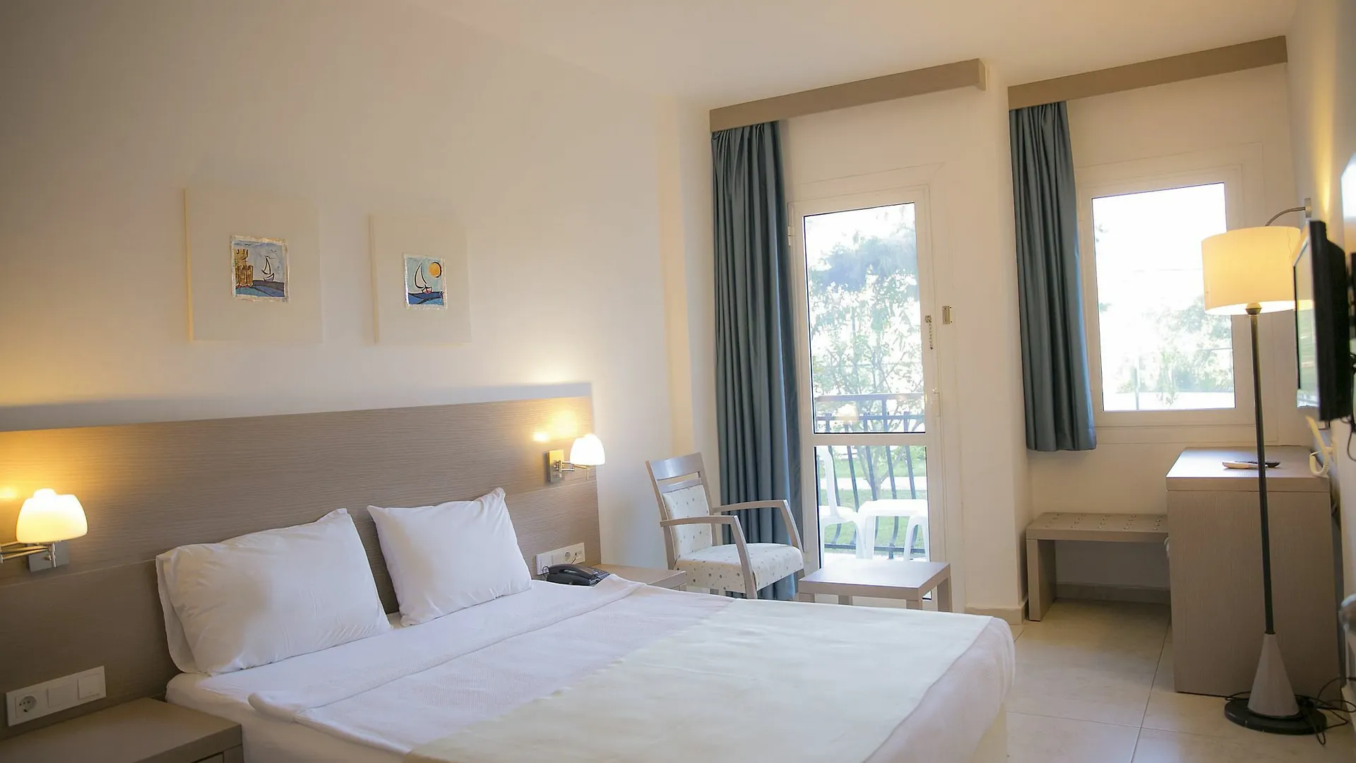 Bodrum Sea Side Beach Club Hotel Ortakent
