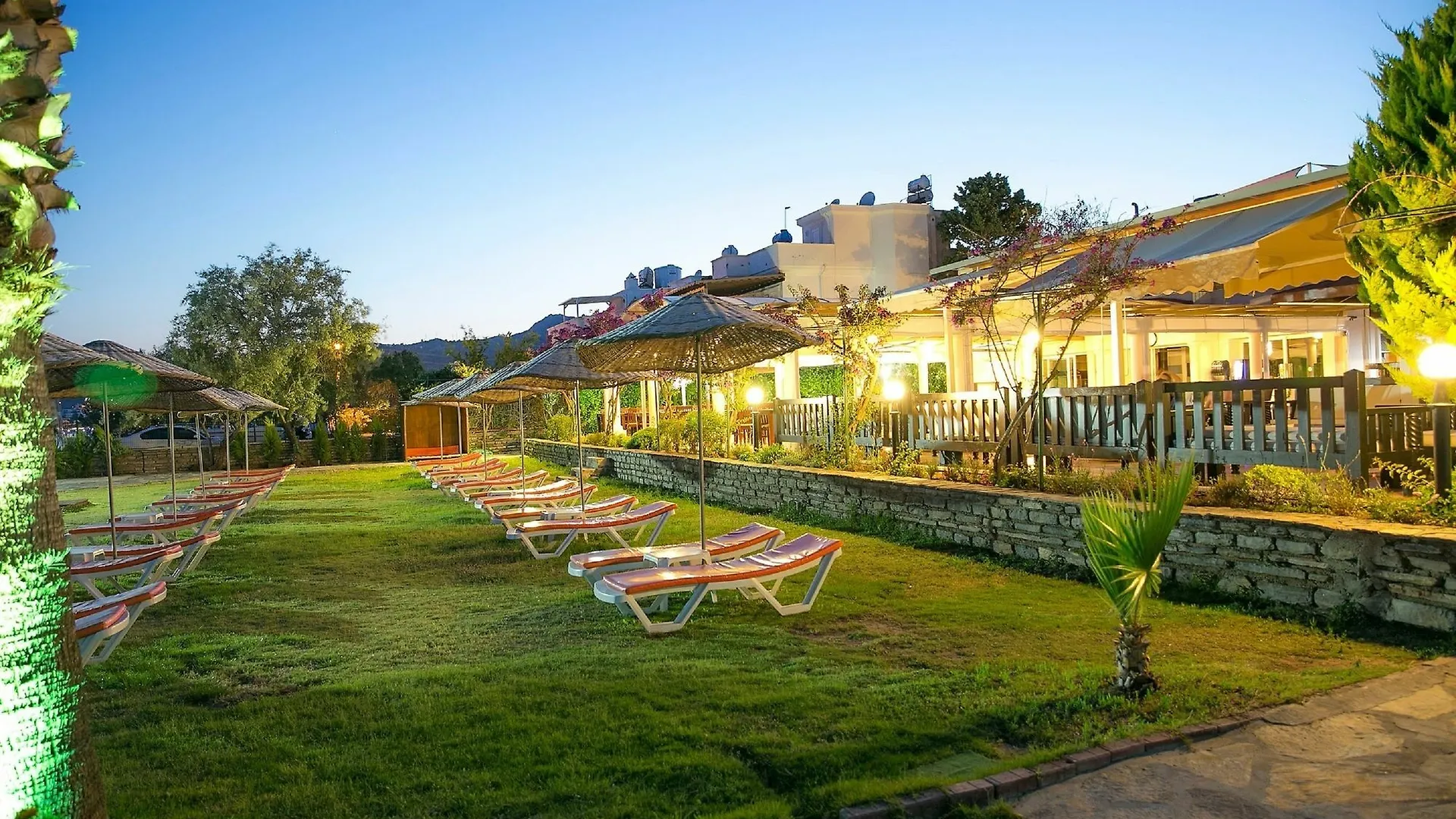 Bodrum Sea Side Beach Club Hotel Ortakent 0*,